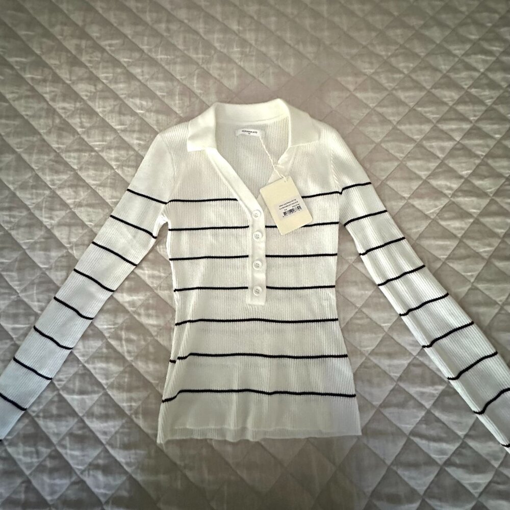 NWT Peppermayo Kelisa Long Sleeve Knit top, size S-M